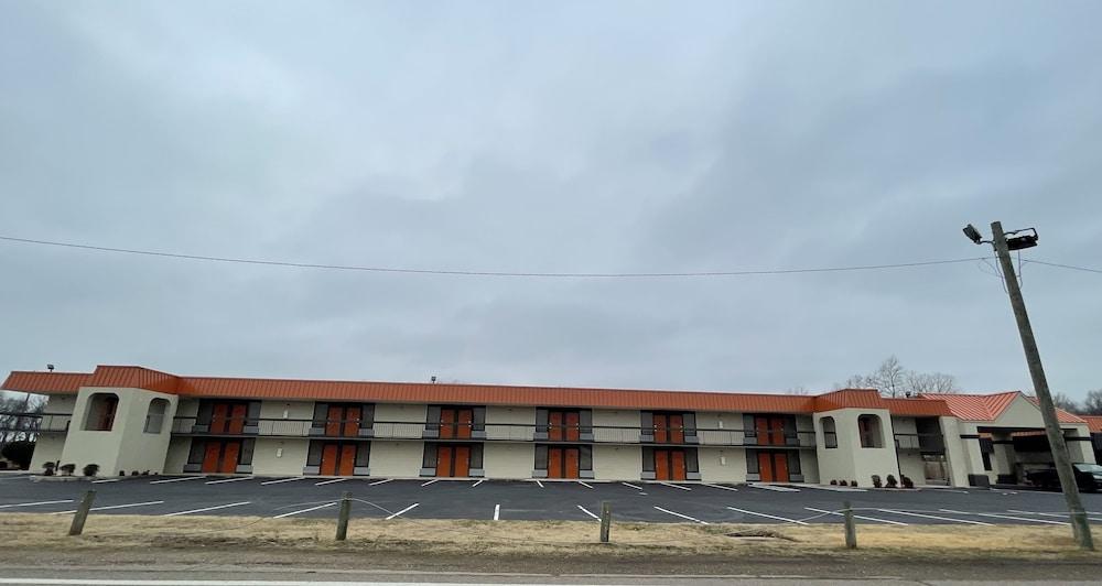 Motel 6 Marion Ar Bagian luar foto